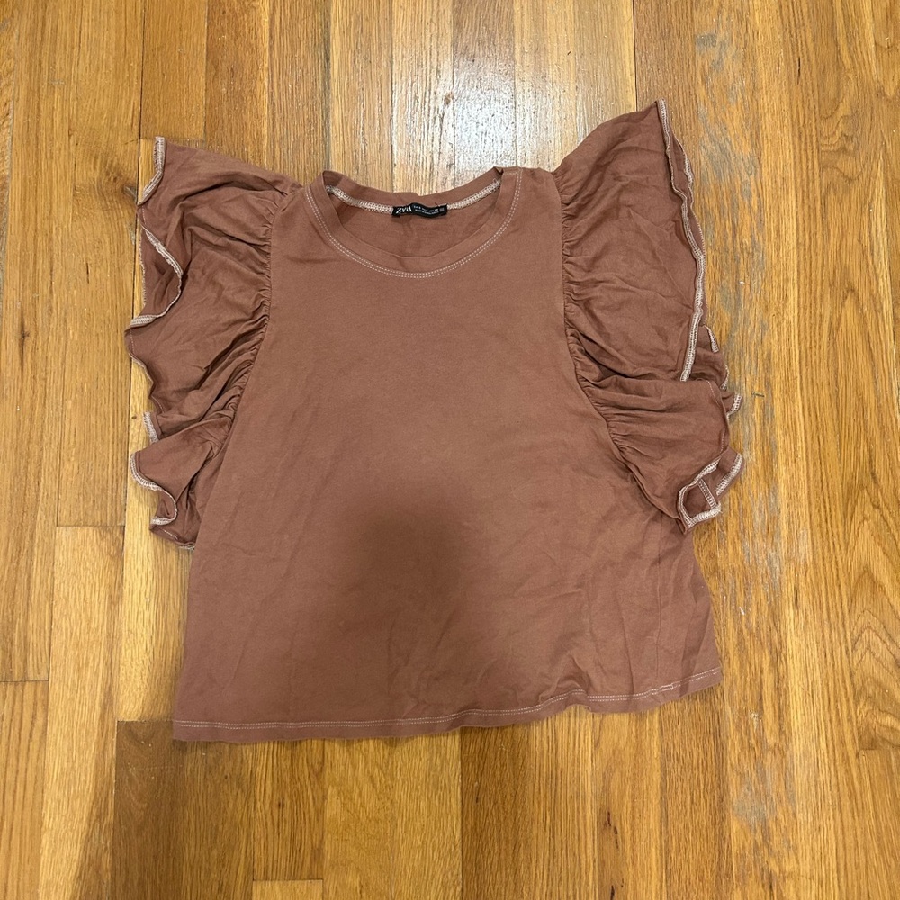 Ruffle sleeve top